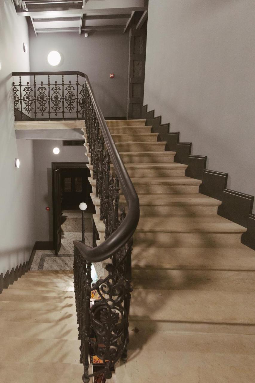 G.Vino Boutique Hotel Tbilisi Bagian luar foto