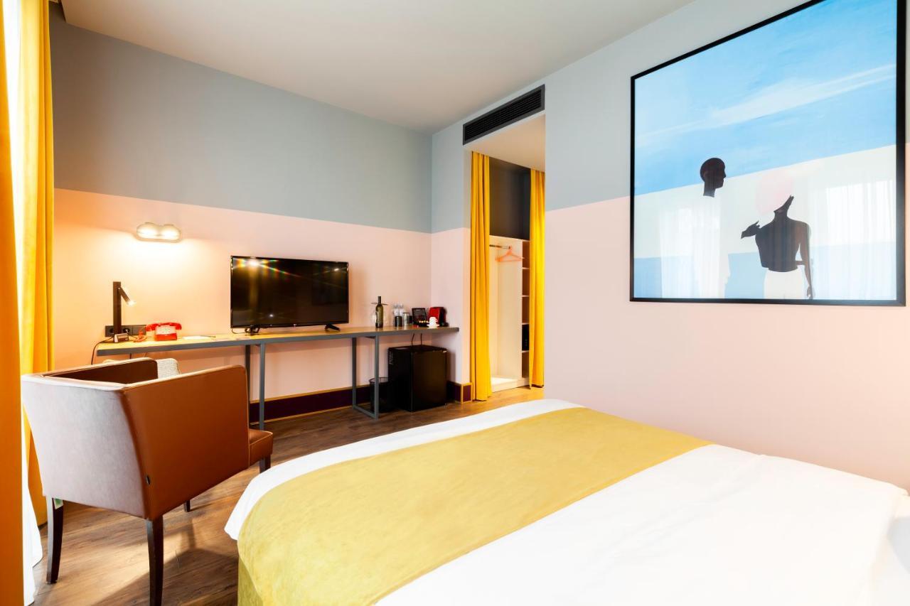 G.Vino Boutique Hotel Tbilisi Bagian luar foto