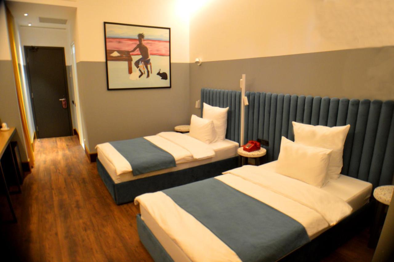 G.Vino Boutique Hotel Tbilisi Bagian luar foto